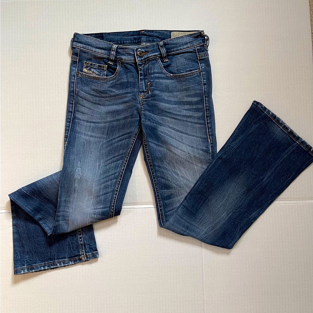 Diesel Women’s Stretch Lowboot Slim Bootcut Low Waist size 26 x 30L Jeans